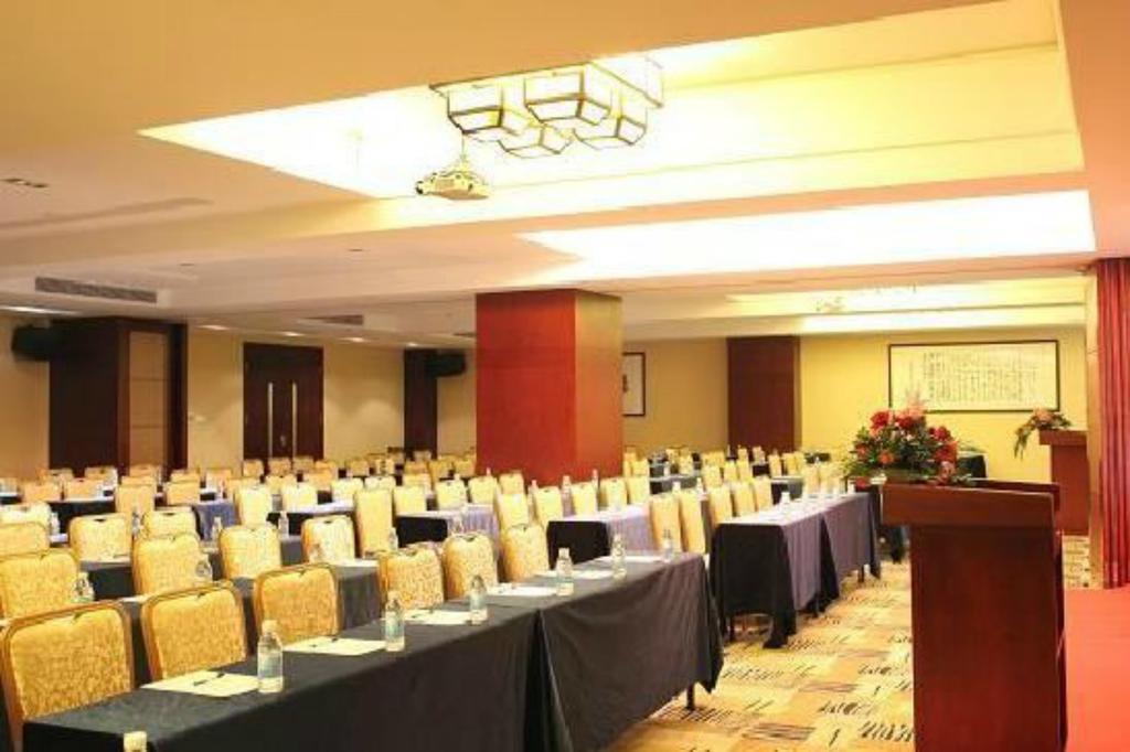 Jun Hao Hotel Ντονγκουάν Εξωτερικό φωτογραφία